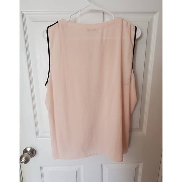 Calvin Klein Womens Blouse Size Large Soft Pink With Black Trim Sleeveless - Picture 2 of 5